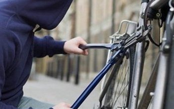 Tânăr din Botoșani suspectat că …