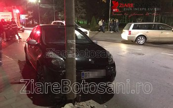 Accident! Impact între două autoturisme …