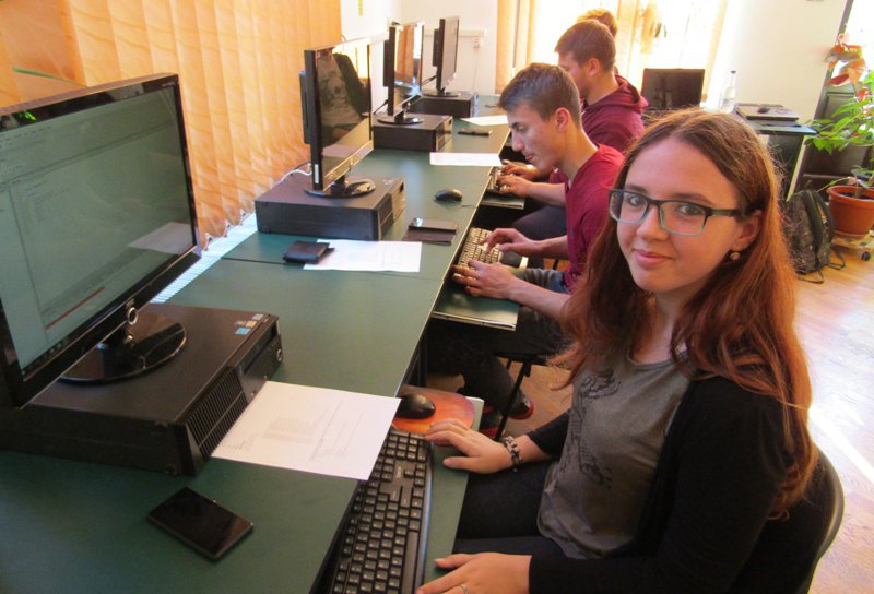 Școala digitală pentru ONG-uri proiect desfășurat de către Direcția Județeană pentru Sport și Tineret Botoșani - FOTO