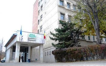 Bebeluș născut cu câte șase …