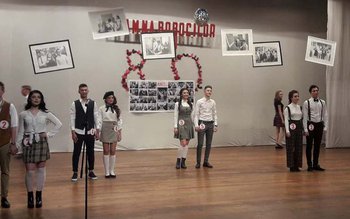 Un bal „vintage” oferit de …