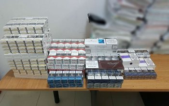 Ţigarete de contrabandă cu destinaţia …