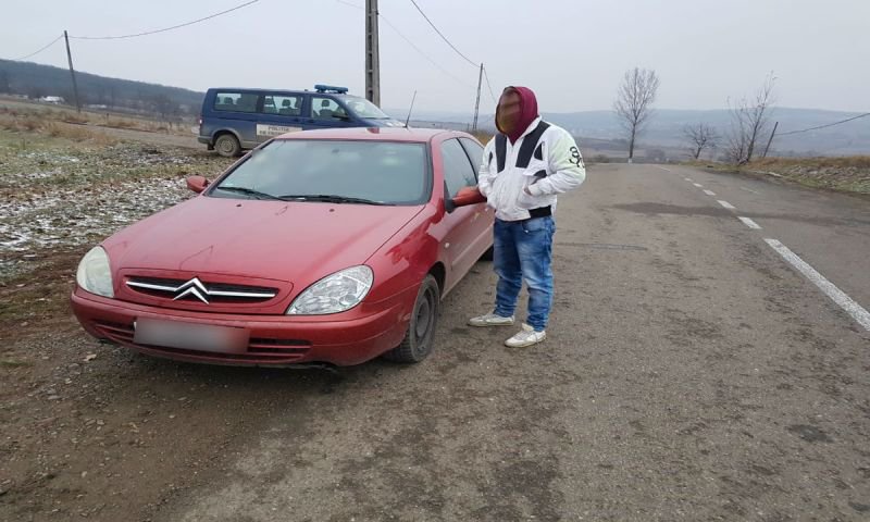 Un şofer s-a dat drept altă persoană ca să scape de poliţiştii de frontieră