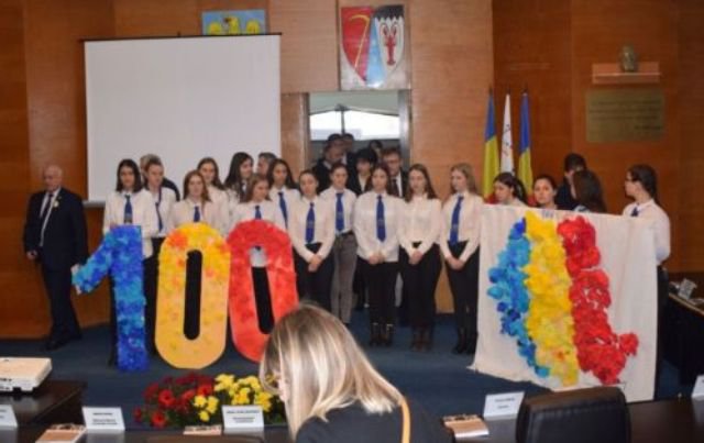 Ședință festivă la Instituția Prefectului Botoșani de Ziua Națională a României - FOTO