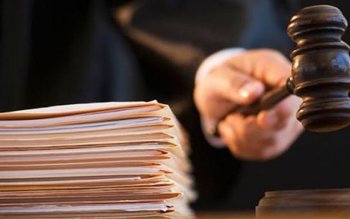 A vrut să gonească un …