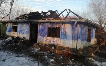 Incendiu devastator la Stăuceni: Proprietara …