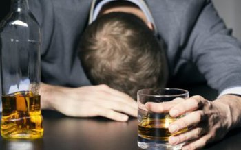 În cât timp iese alcoolul …