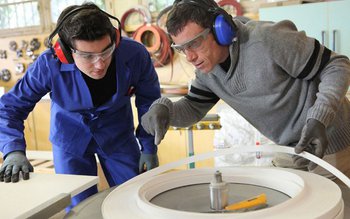 Ucenicia la locul de muncă …