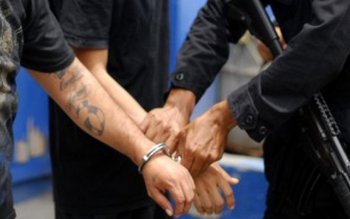 Doi români arestați în Grecia …