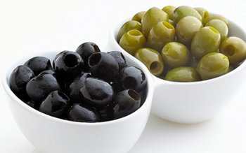 Diferență majoră între măslinele negre …