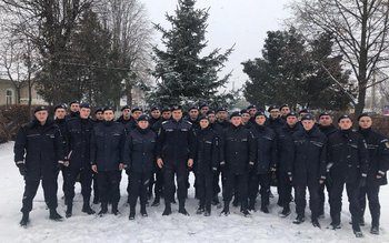 29 de elevi în practică …