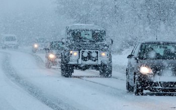 Echipați-vă corespunzător autoturismul când circulați …