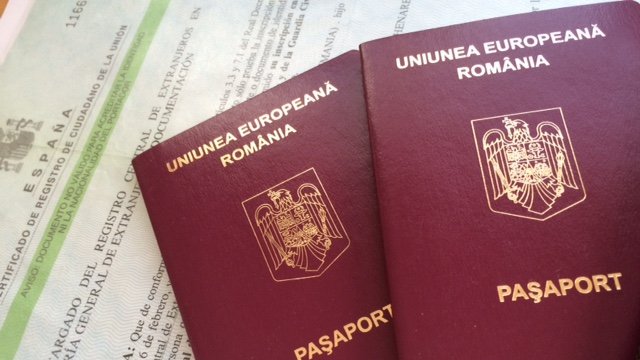 Detalii despre noile tipuri de pașapoarte simple electronice și pașapoarte simple temporare