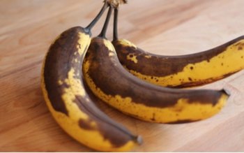 Nu mai ocoliți bananele foarte …