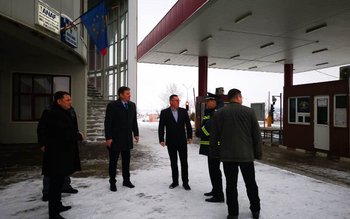 Cele două puncte de trecere …