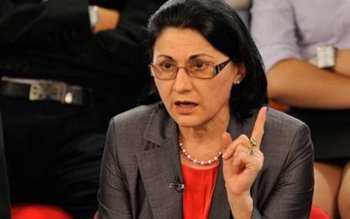 Ce se întâmplă cu şcolile …