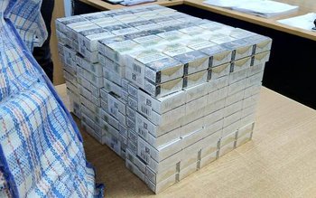 Tigări de contrabandă, ascunse în …