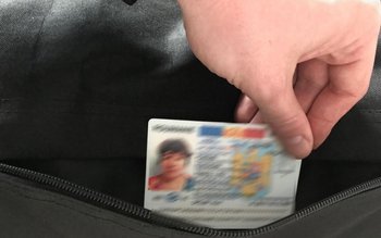 Opt cărţi de identitate false, …