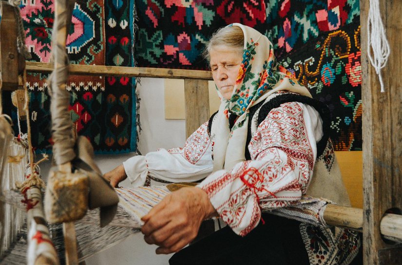 Sezătorile iernii la Cristeşti - FOTO