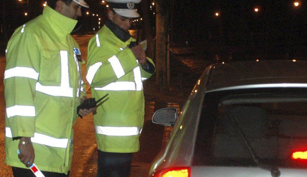 Un șofer din Curteși s-a ales cu dosar penal după ce a produs un accident apoi a refuzat să sufle în fiolă