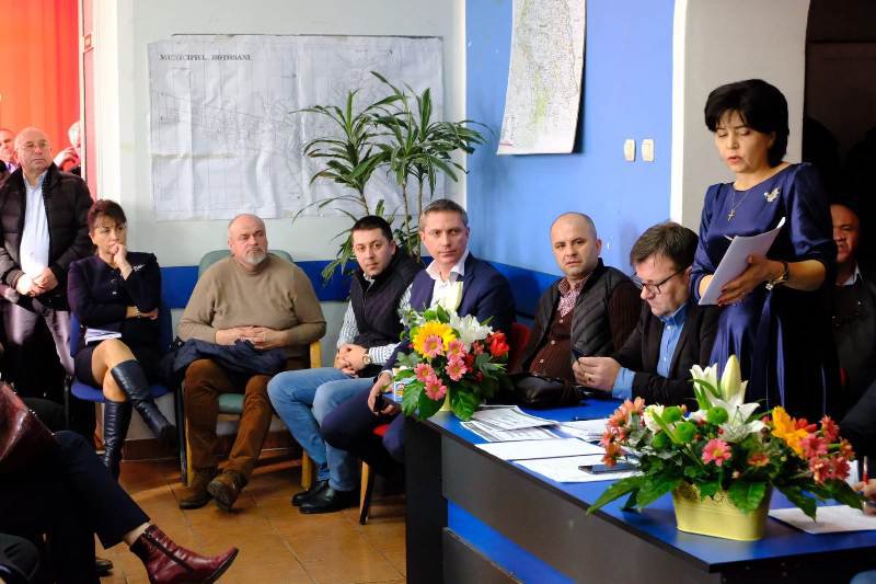 CEJ PSD Botoșani: „Organizarea Conferinței Extraordinare a Organizației și susținerea candidaturilor Doinei Federovici la președinte și Marius Budăi la președinte executiv”