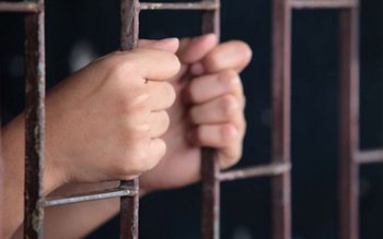 Botoșănean arestat pentru violare de …