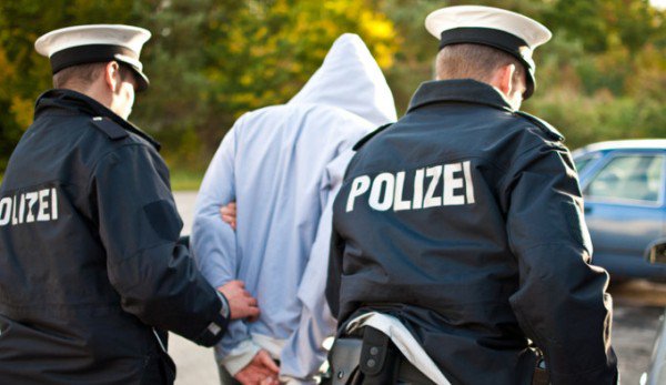 Român condamnat la închisoare pe viață în Germania, prins după 19 ani. Unde s-a ascuns
