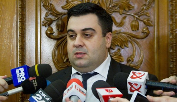 Ministrul Transporturilor vine la Botoșani pentru a vedea situația reală a drumurilor din județ
