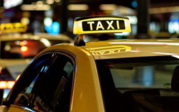Taximetrist din Botoșani bătut de …