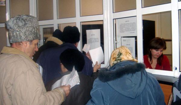 Casa Judeţeană de Pensii Botoșani a început împărţirea biletelor pentru tratament balnear