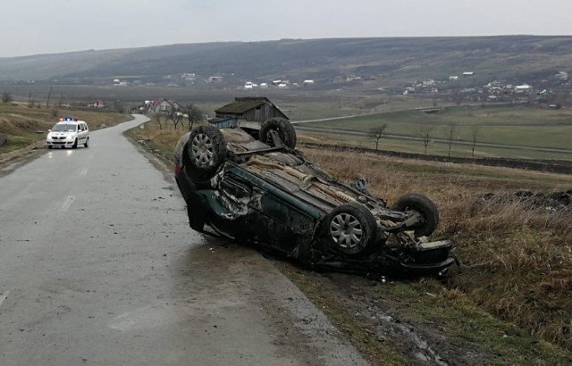 Accident cu patru victime la Prăjeni produs de un tânăr de 18 ani