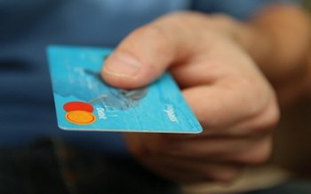 Cardurile de credit ar putea …