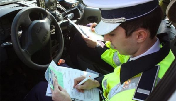 Pericol pe şoselele din județul Botoșani! Tot mai mulţi şoferi conduc beţi sau fără permis