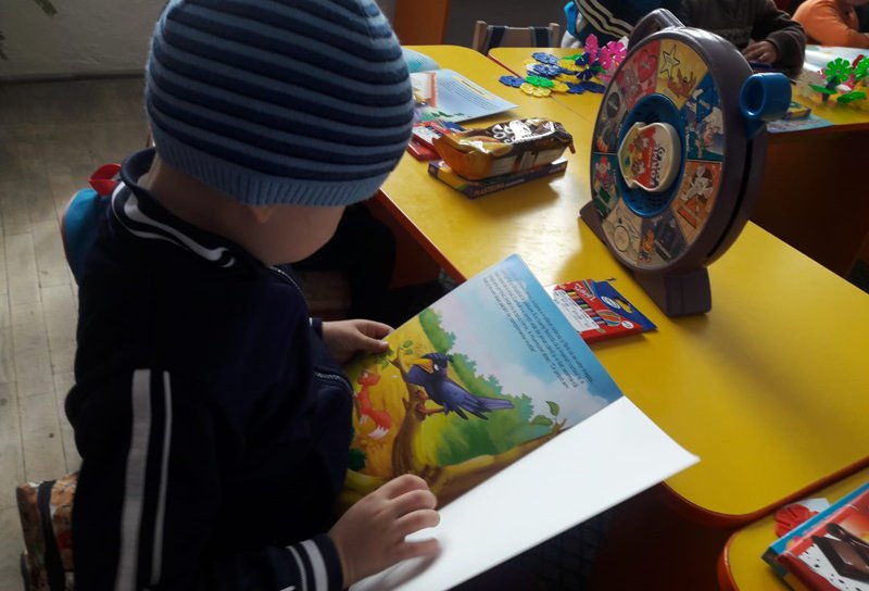 Comunicat OFSD Botoșani: O carte este un dar pe care îl poți deschide iar și iar - FOTO