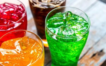 Consumul de băuturi îndulcite cu …