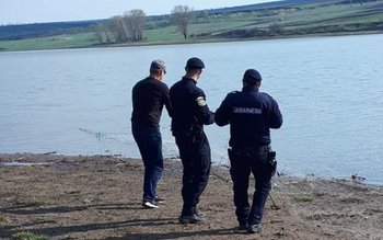 De Florii, este „dezlegare” la …