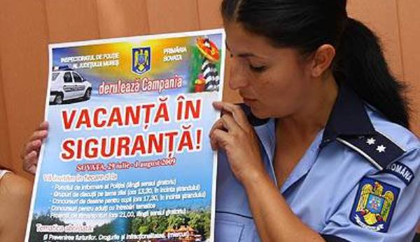 Polițiștii botoșăneni către copii: Vacanță în siguranță!