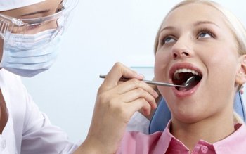 Cum se previne parodontoza în …