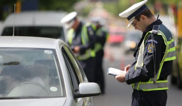 RAZIE de PROPORŢII în județul Botoșani. Zeci de şoferi au rămas fără permis sau au fost sancţionaţiolice, respectiv a