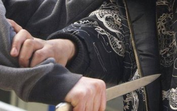 Un român de 47 de …