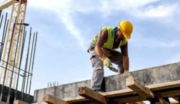 Campanie naţională privind prevenirea riscurilor de cădere de la înălţime în domeniul construcţiilor