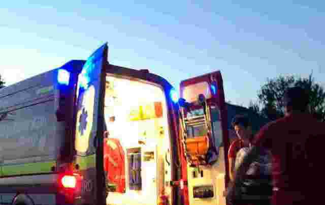 Primar din Botoșani ajuns în stare gravă la spital după ce i-a explodat un cazan de țuică în față