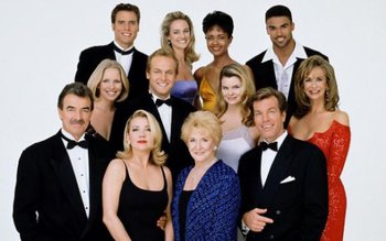 Cum arată actorii din „Tânăr …