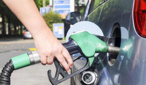 Cum găsești benzină ieftină în România. A apărut „Monitorul Preţurilor pentru Carburanţi”