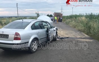 Accident! O mașină s-a izbit …