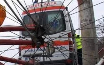 Băut bine, un biciclist a …