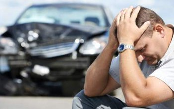 Trei infracțiuni dintr-un foc. Un …