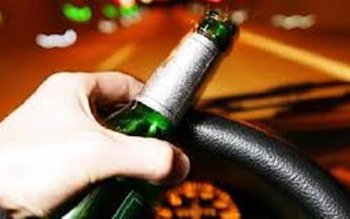 Biciclist acroșat de un șofer …