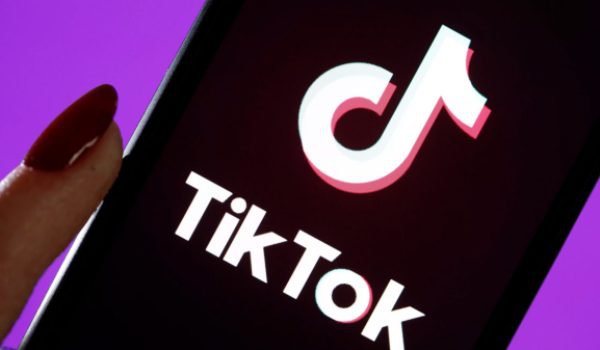 Ce e și cum funcționează TikTok, aplicația pe care n-o înțeleg părinții