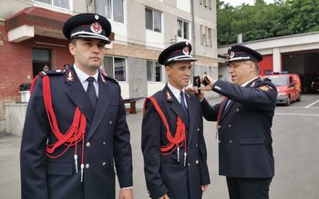 58 de pompieri botoşăneni avansaţi …